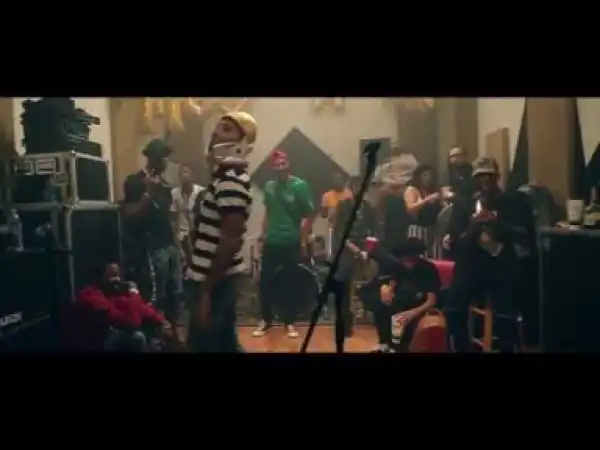 Video: SkrewedUp Dev Feat. Young Who - Jumpin Out The Roof